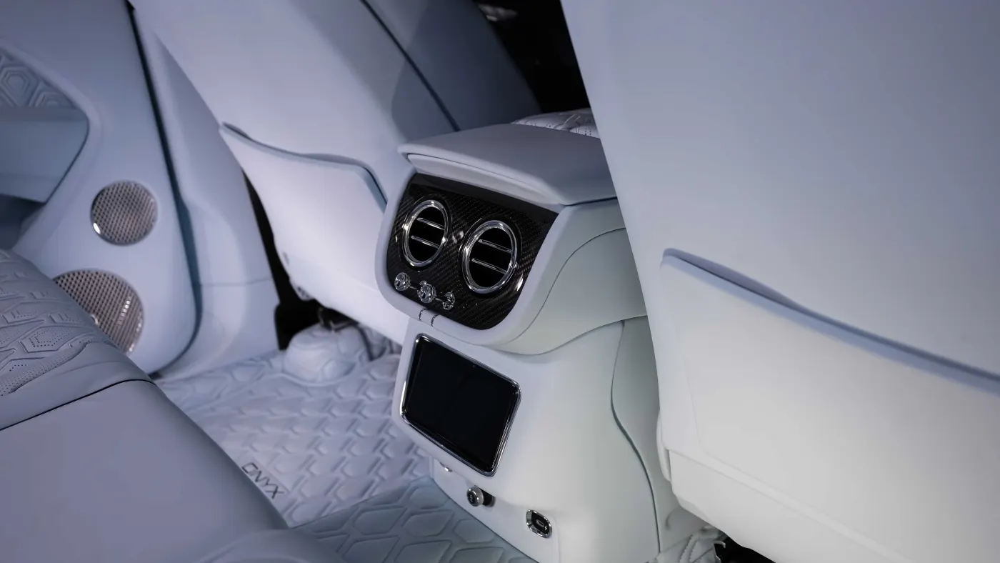 Bentley Bentayga S by Onyx Concept 1 of 5 photo 21