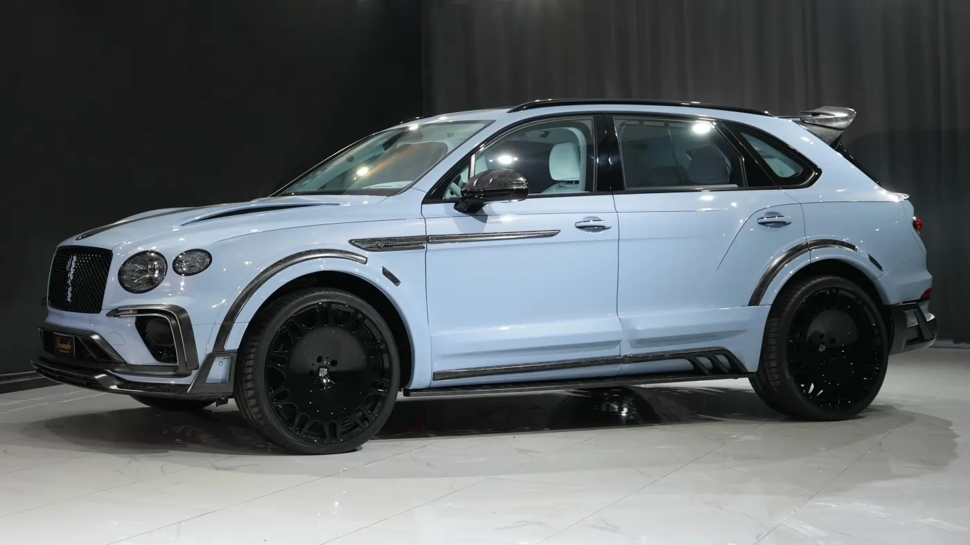 Purchase the Bentley Bentayga S by Onyx Concept 1 of 5
