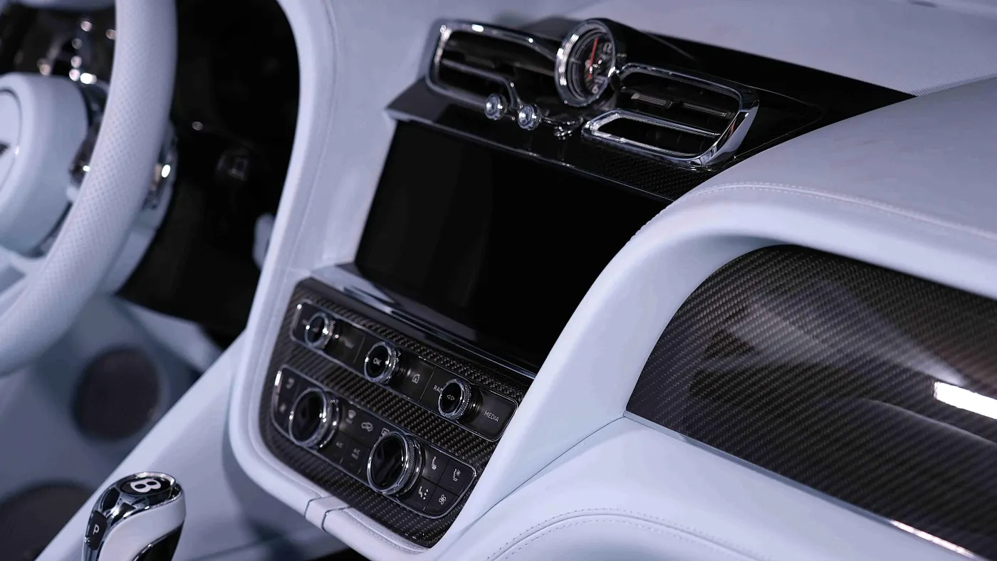 Bentley Bentayga S by Onyx Concept 1 of 5 photo 24