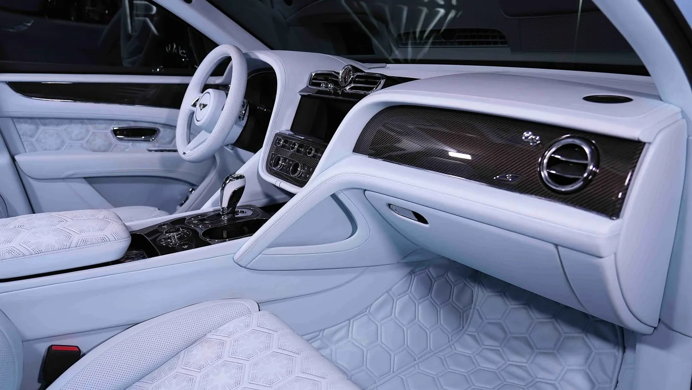 Bentley Bentayga S by Onyx Concept 1 of 5 photo 17