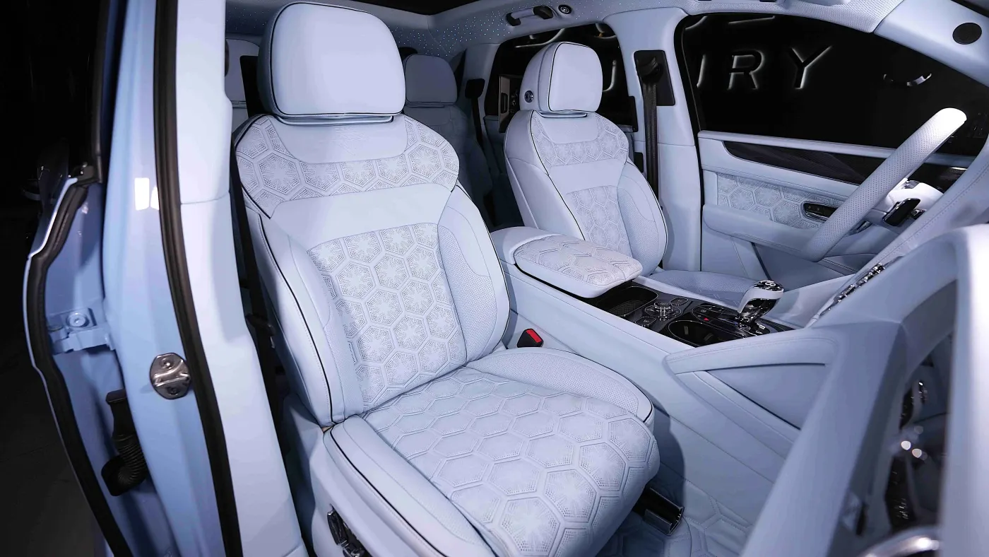Bentley Bentayga S by Onyx Concept 1 of 5 photo 19