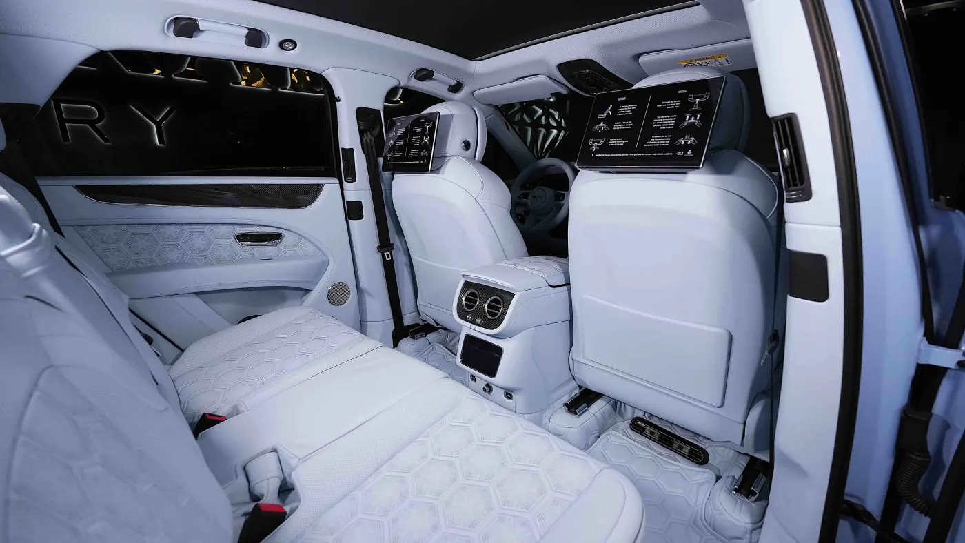 Bentley Bentayga S by Onyx Concept 1 of 5 photo 20
