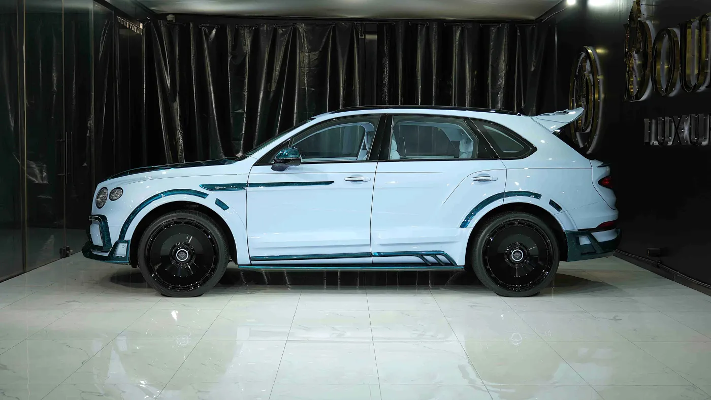 Purchase the best Bentley Bentayga S by Onyx Concept 1 of 5