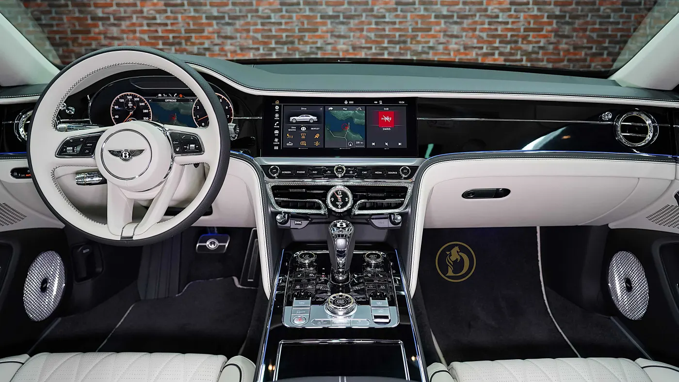 Bentley Flying Spur photo 15