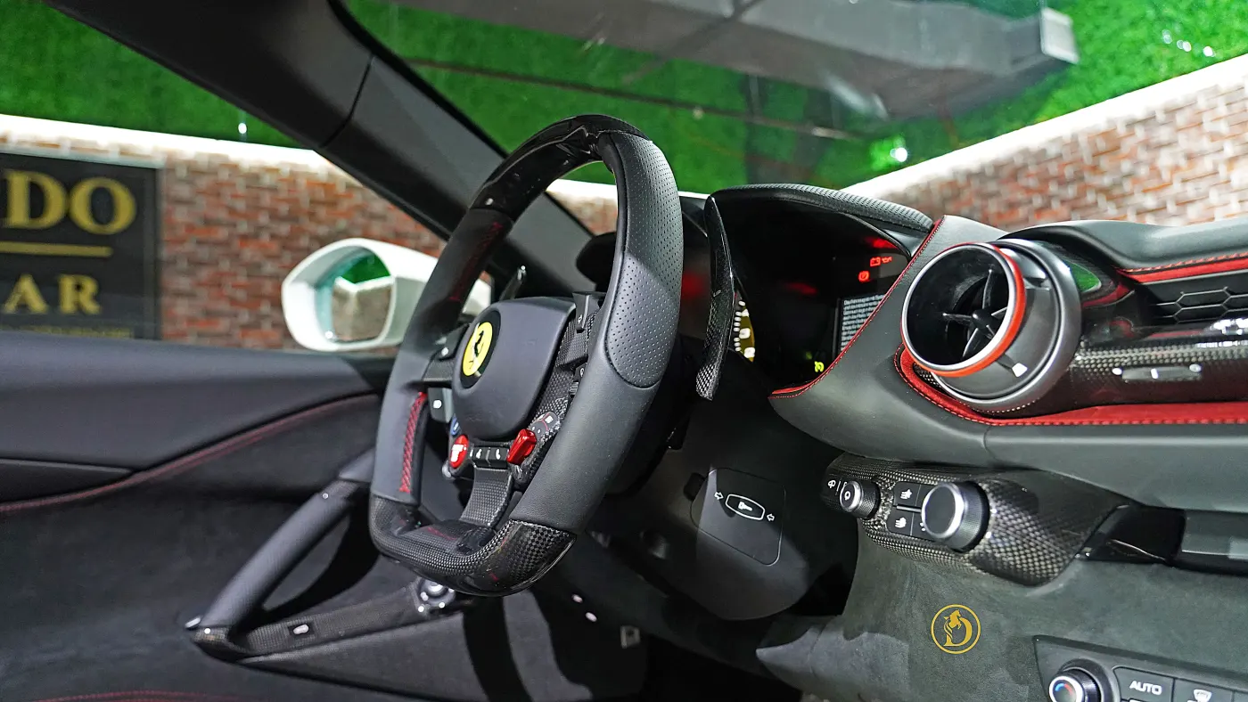 Ferrari 812 GTS - 2022 White photo 11