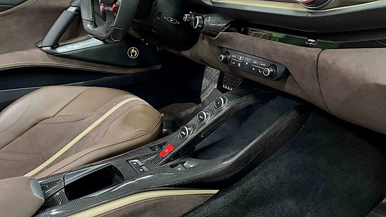 Ferrari 812 GTS photo 15