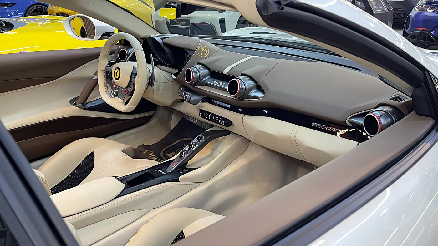Ferrari 812 GTS - White (Bianco Italya) photo 10