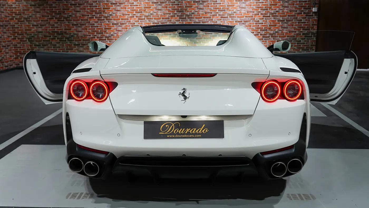 Ferrari 812 GTS - 2022 White photo 3