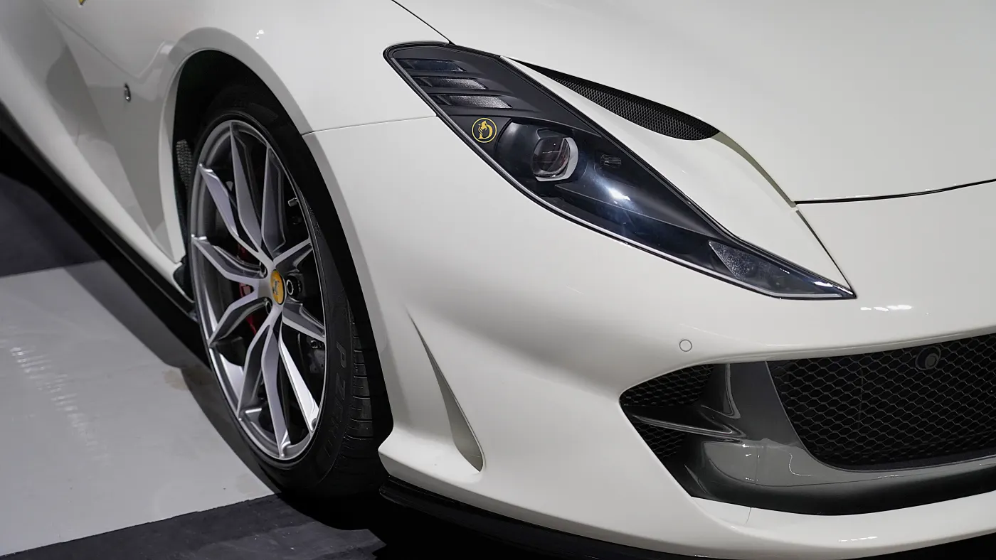 Ferrari 812 GTS - 2022 White photo 8