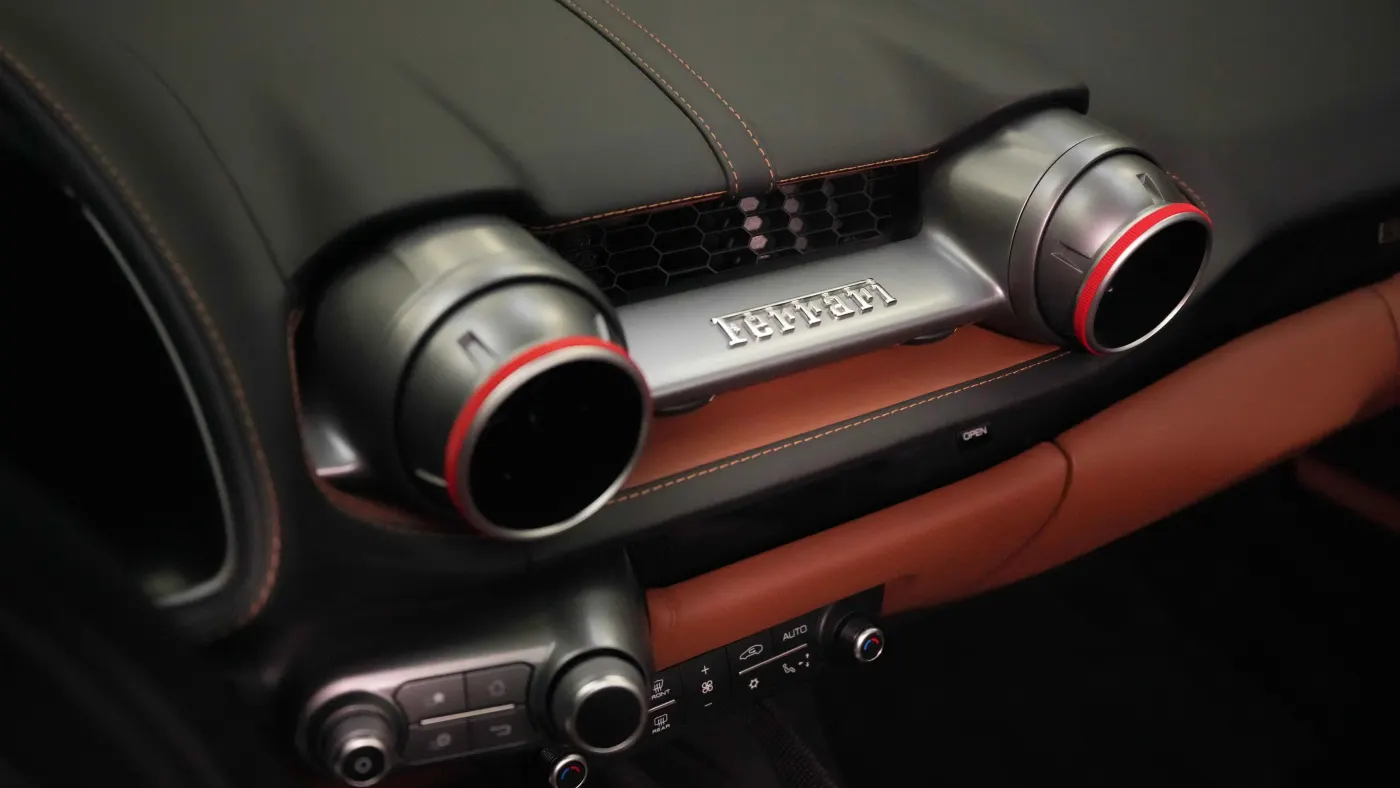 Ferrari 812 GTS - 2022 Red photo 16