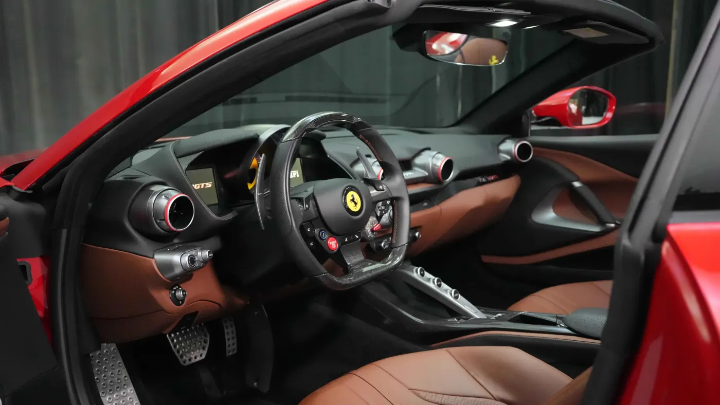 Ferrari 812 GTS - 2022 Red photo 9