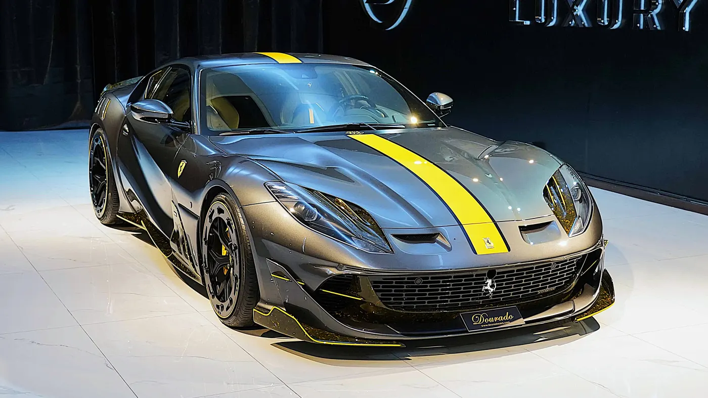 Ferrari 812 Superfast 8XX by Onyx Concept 1 of 5