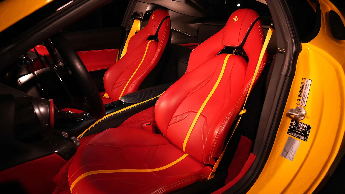 Ferrari 812 Superfast photo 18