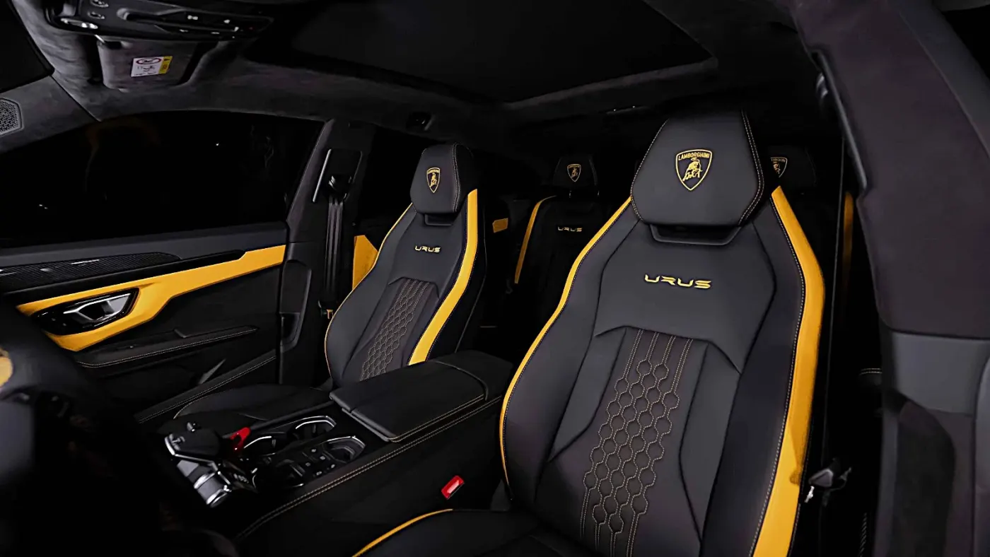 Lamborghini Urus S photo 15