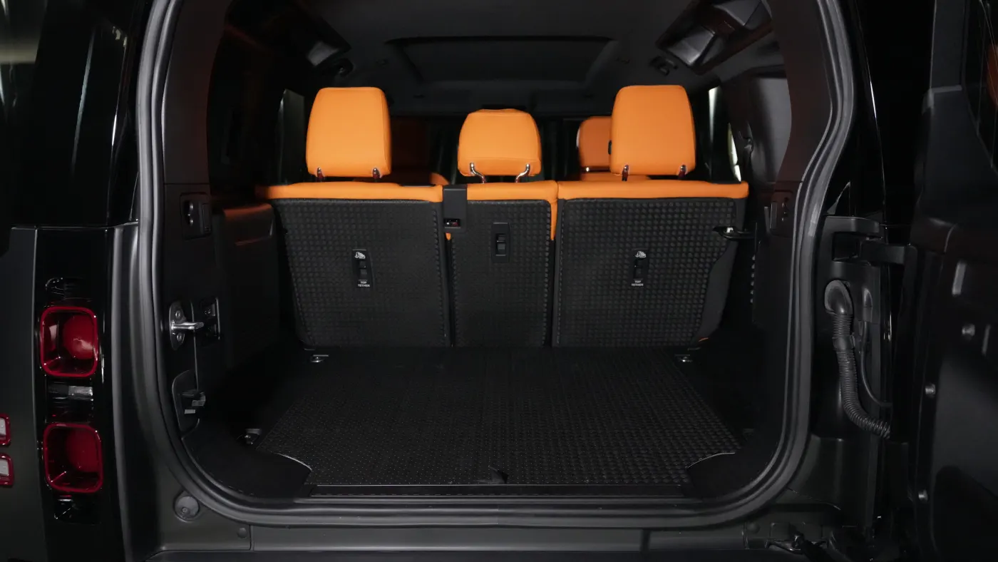 Land Rover Defender 110 P400 CLR LD by Lumma Design photo 17