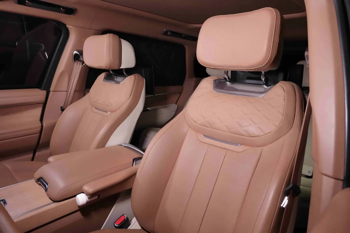 Land Rover Range Rover Aspen SVX Shadow Edition Onyx Concept | Long Wheelbase photo 12