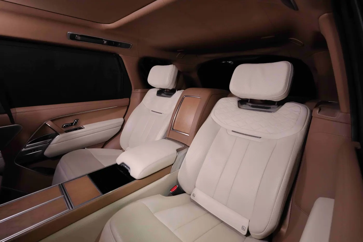 Land Rover Range Rover Aspen SVX Shadow Edition Onyx Concept | Long Wheelbase photo 15