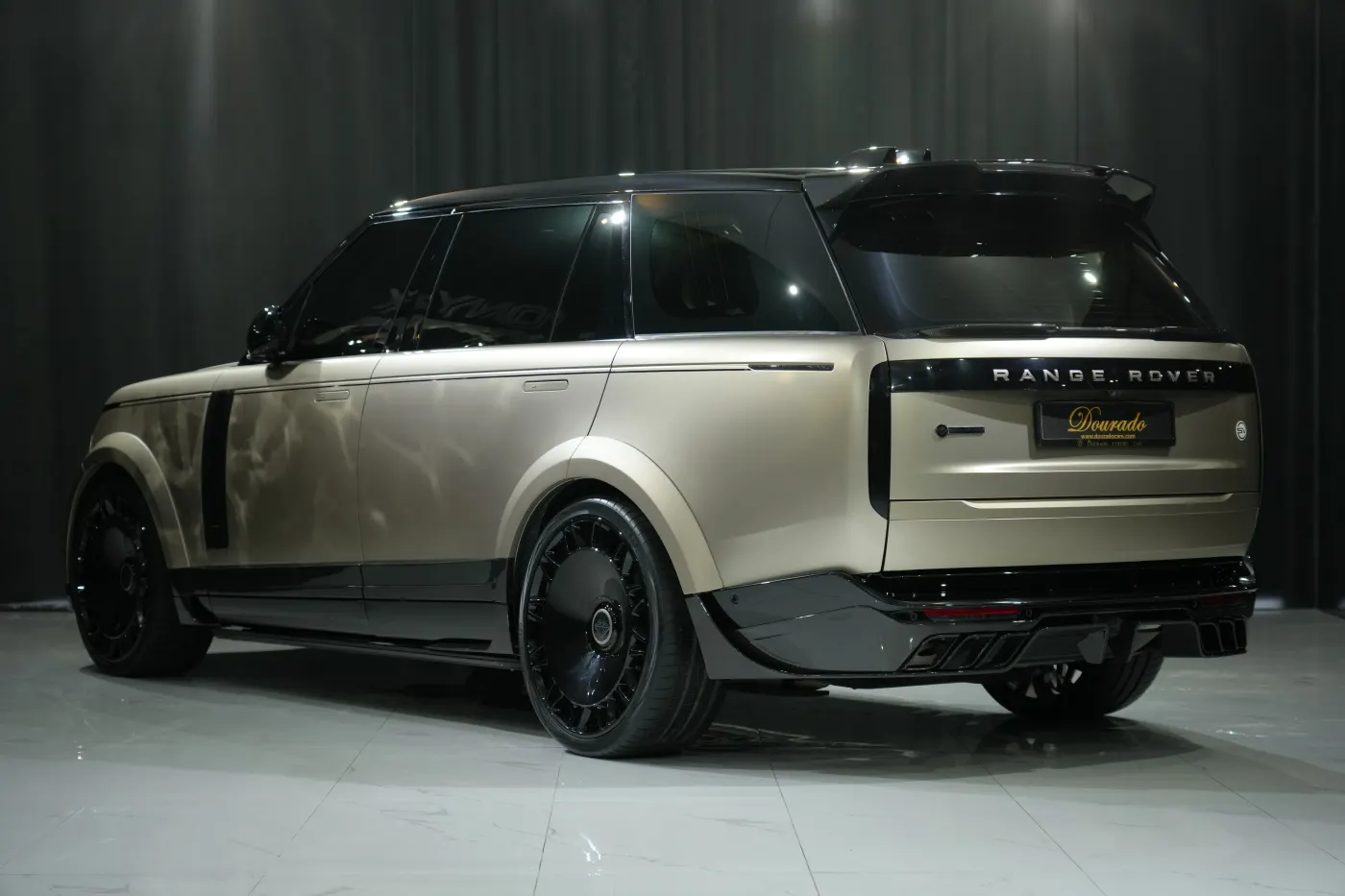 Land Rover Range Rover Aspen SVX Shadow Edition Onyx Concept | Long Wheelbase photo 4