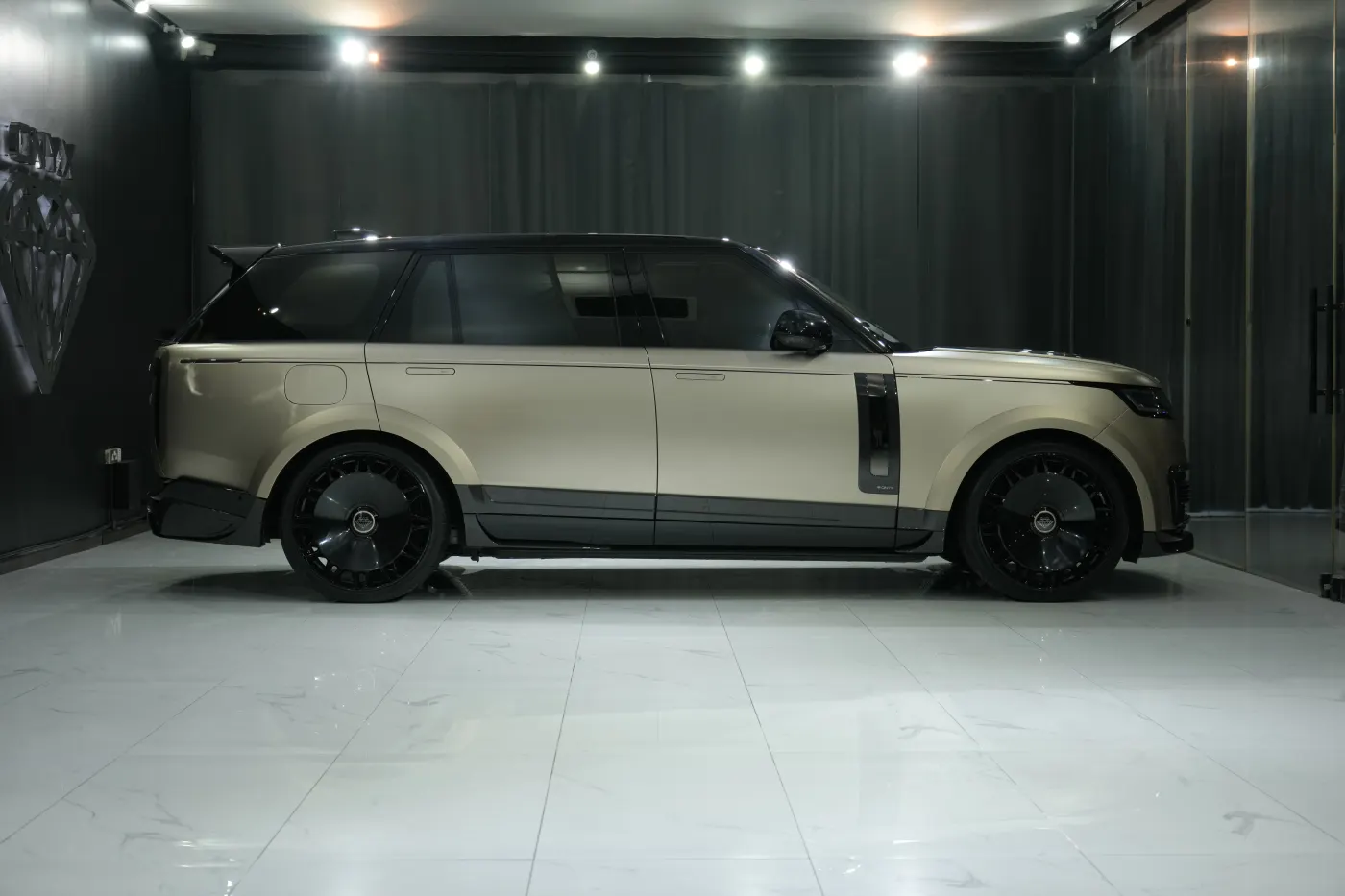 Land Rover Range Rover Aspen SVX Shadow Edition Onyx Concept | Long Wheelbase photo 7