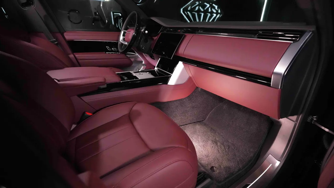 buy the Land Rover Range Rover Autobiography P530 | Short Wheelbase