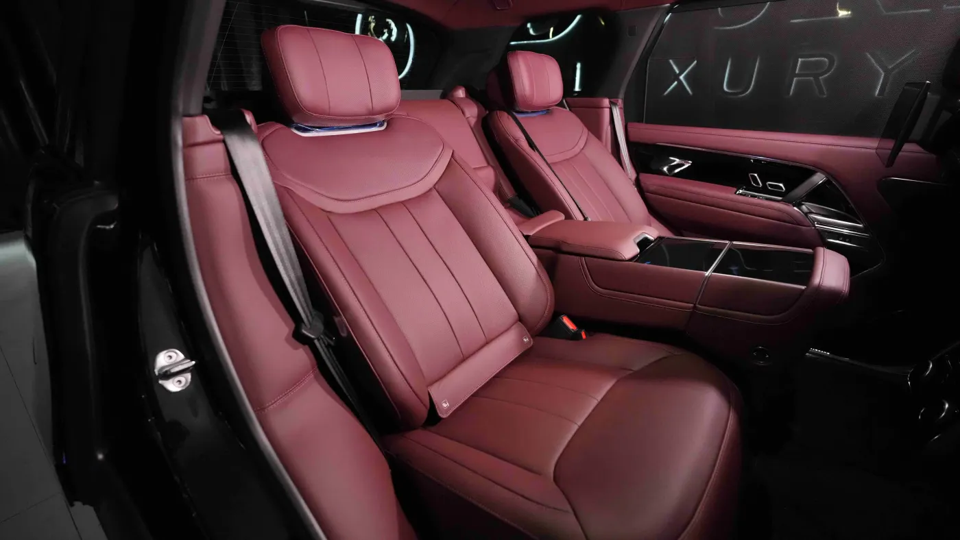 buy the Land Rover Range Rover Autobiography P530 | Short Wheelbase