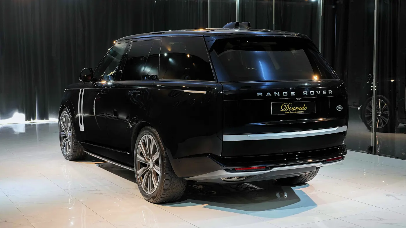 Buy the Land Rover Range Rover Autobiography P530 | SWB