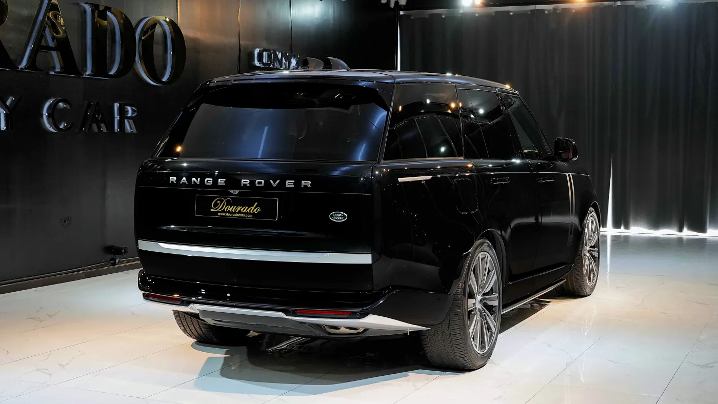 Buy the Land Rover Range Rover Autobiography P530 | SWB