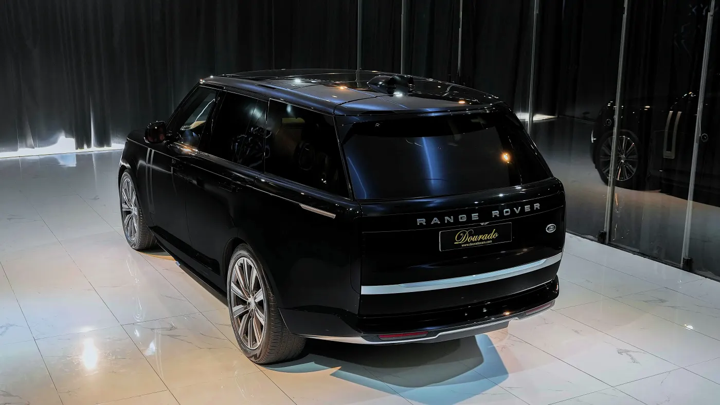 Buy the Land Rover Range Rover Autobiography P530 | SWB