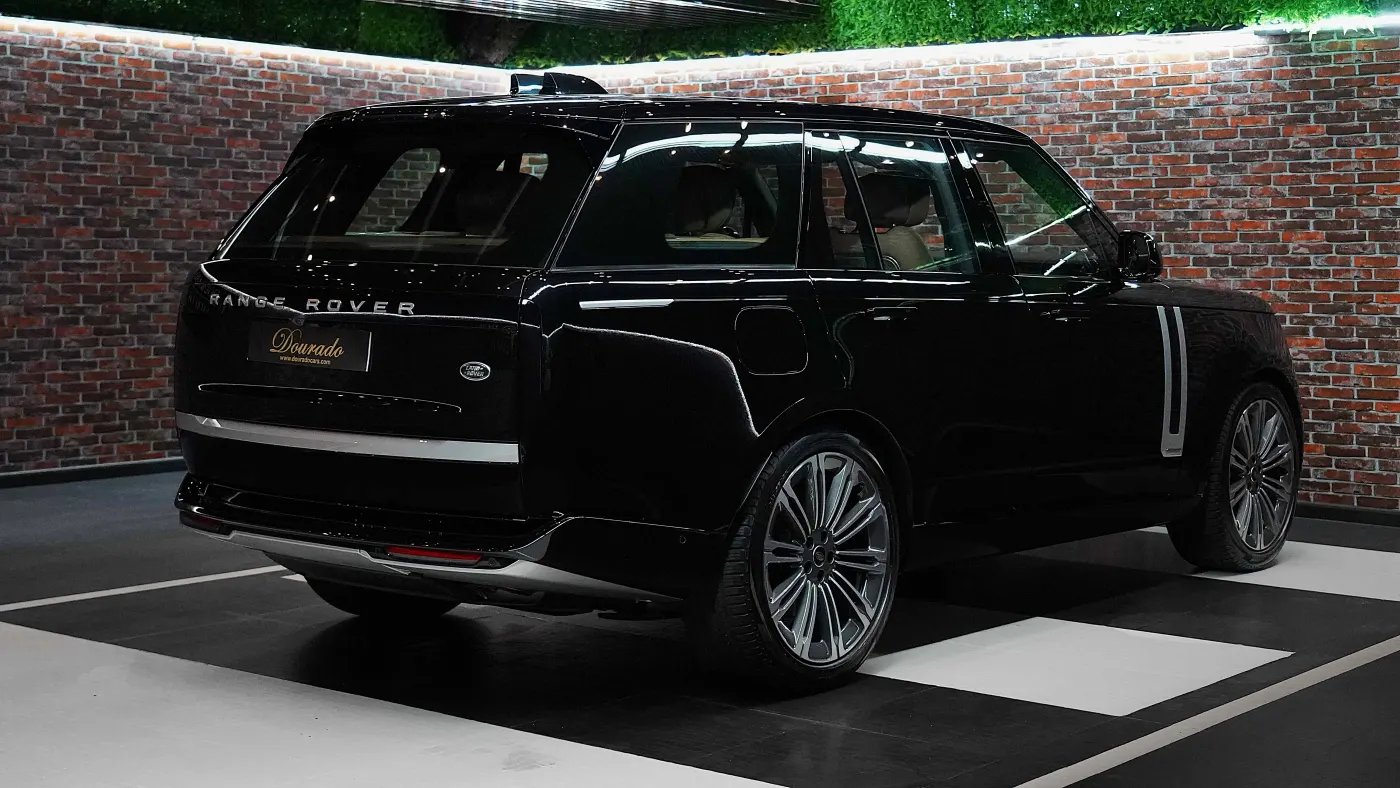 Land Rover Range Rover Autobiography P530 | SWB Available now in Dubai