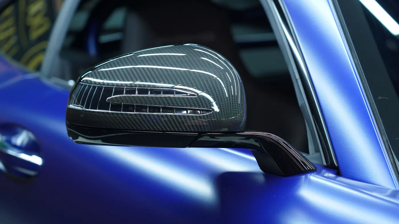 Mercedes-Benz GTR Pro photo 13