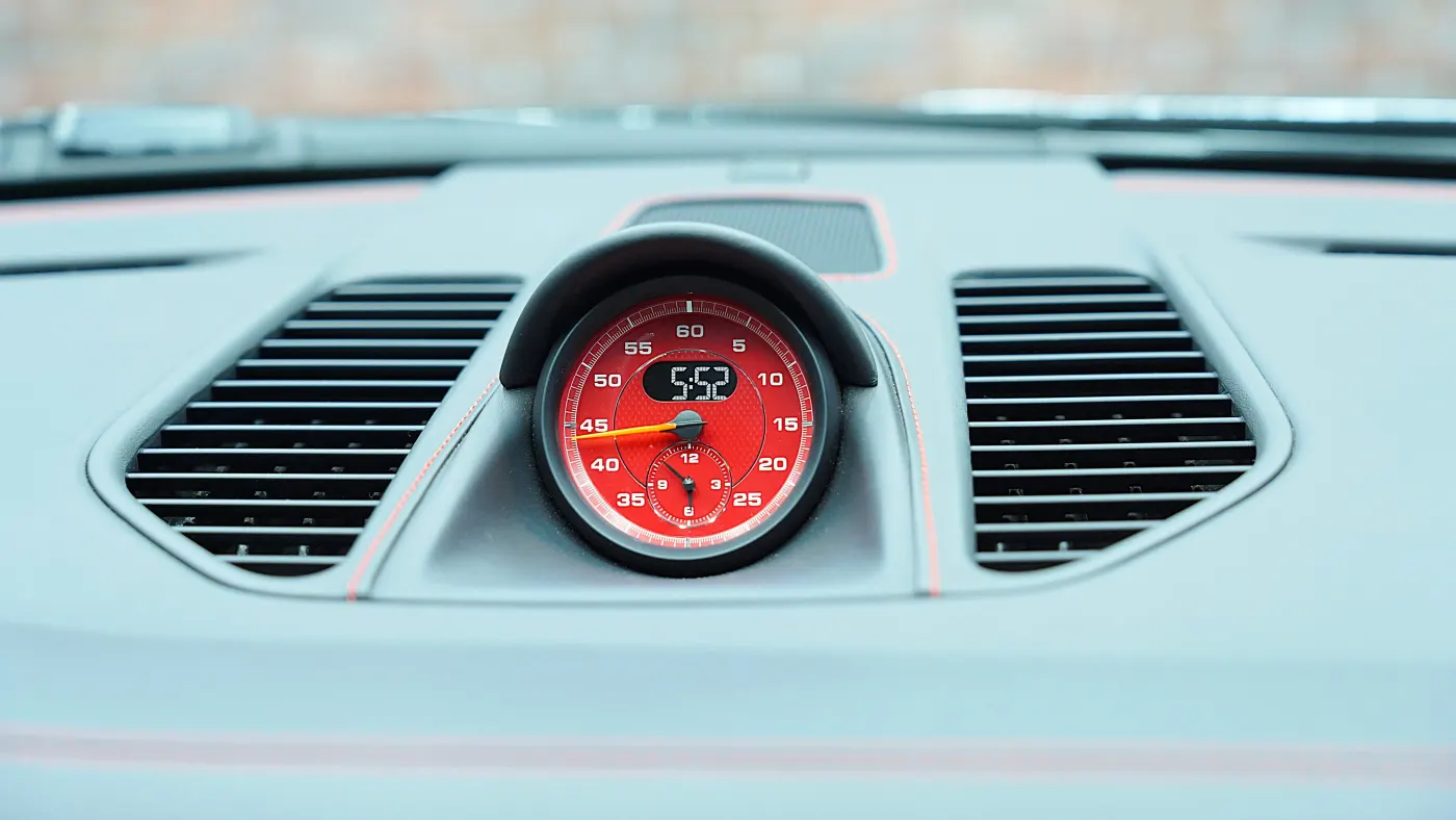 Purchase the Porsche 911 GT3 RS | Weissach RS Package