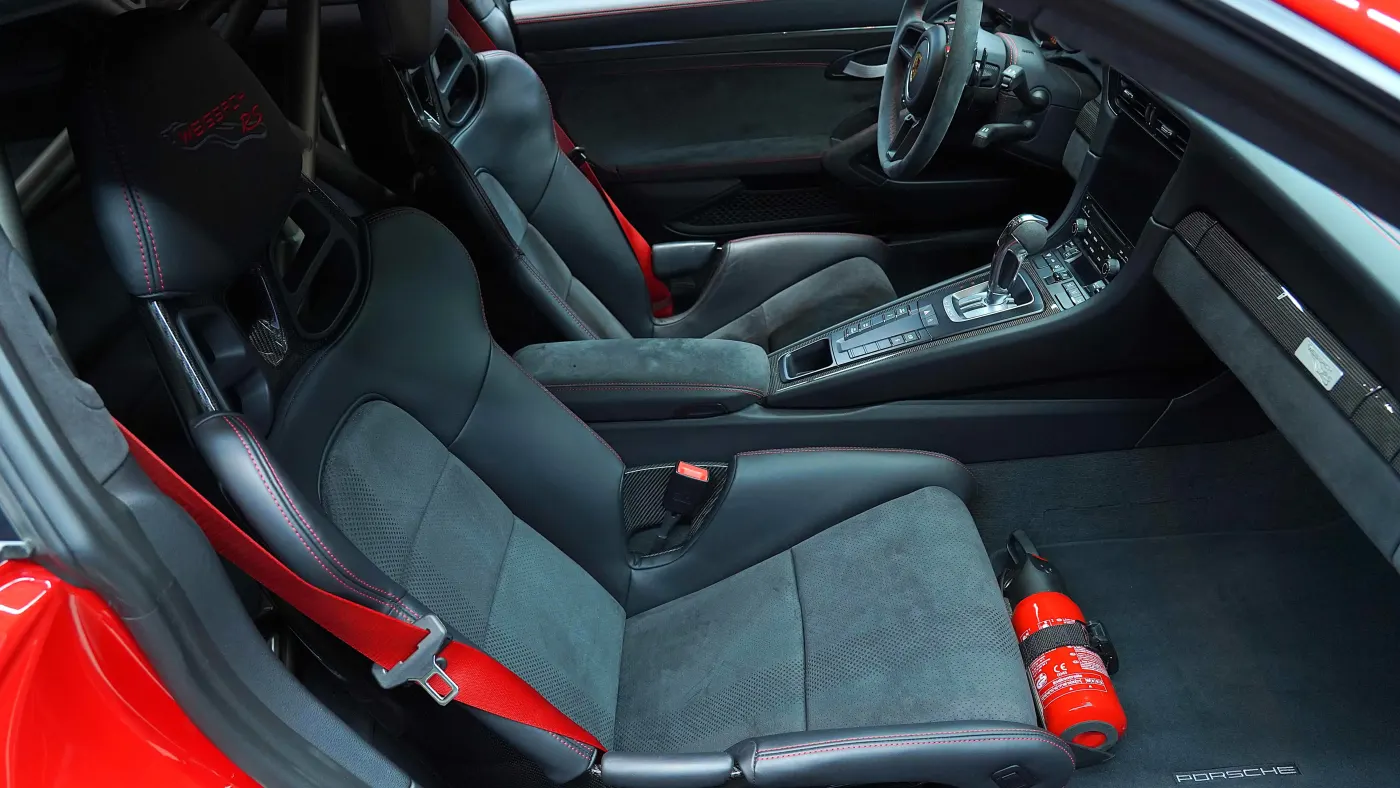 Purchase the Porsche 911 GT3 RS | Weissach RS Package