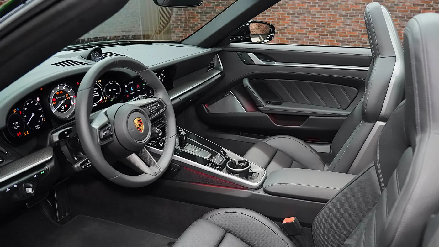 Purchase the Porsche 911 Turbo S Cabriolet