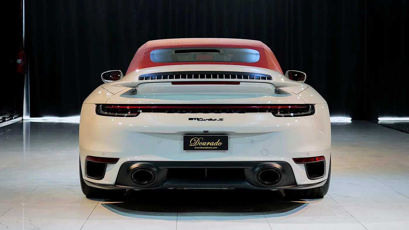 Porsche 911 Turbo S Cabriolet photo 5