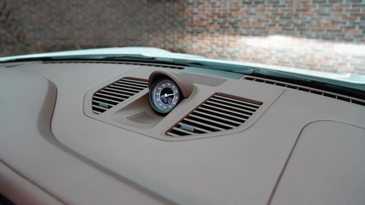 Purchase the Porsche 911 Turbo S Cabriolet