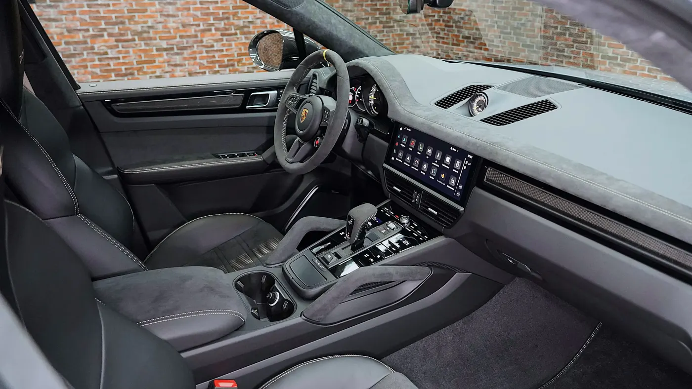 Porsche Cayenne Turbo GT Coupe photo 14