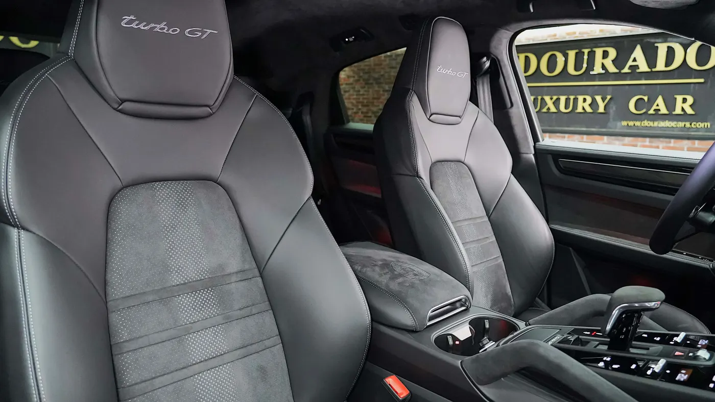 Porsche Cayenne Turbo GT Coupe photo 19