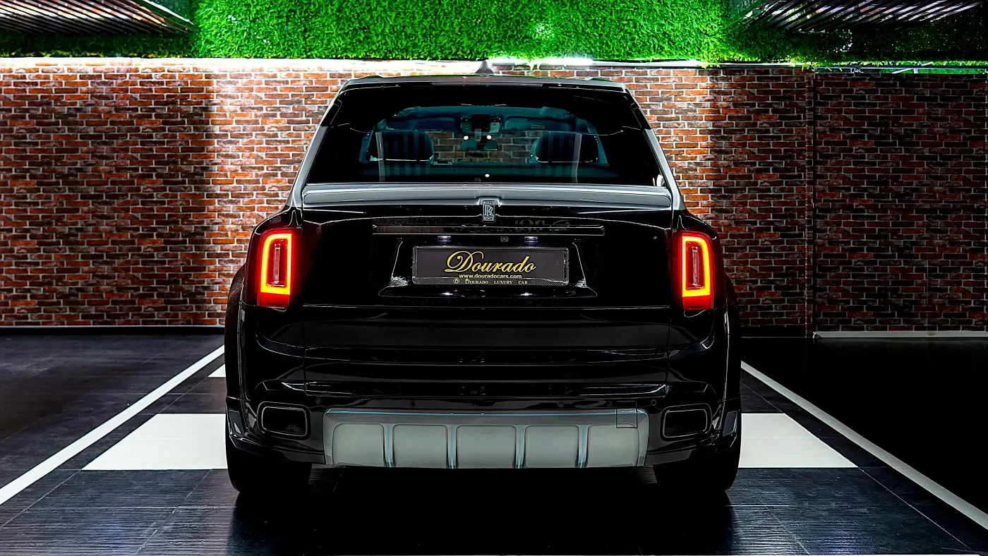Purchase The Rolls Royce Cullinan Black Badge by Novitec