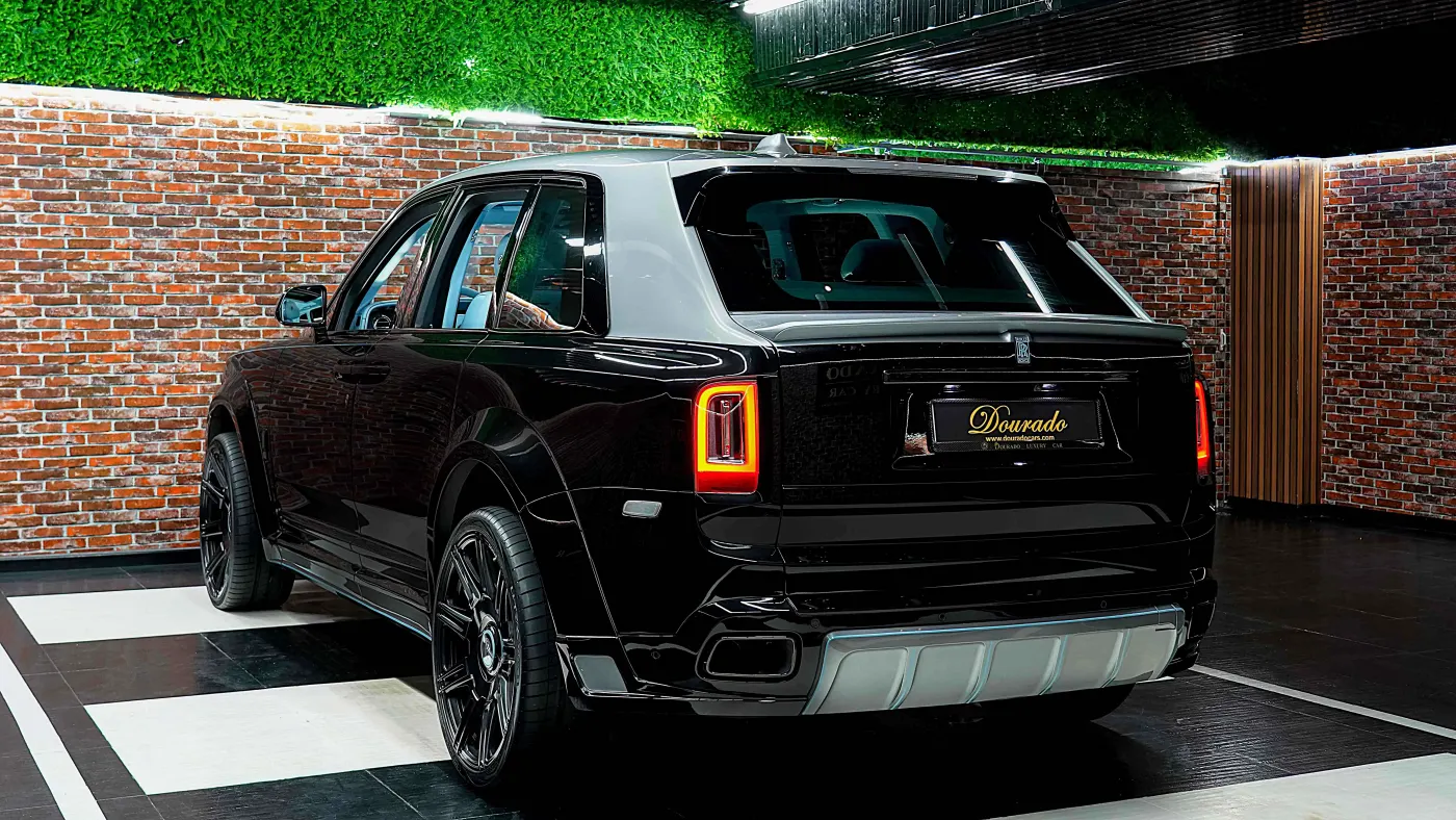 Purchase The Rolls Royce Cullinan Black Badge by Novitec
