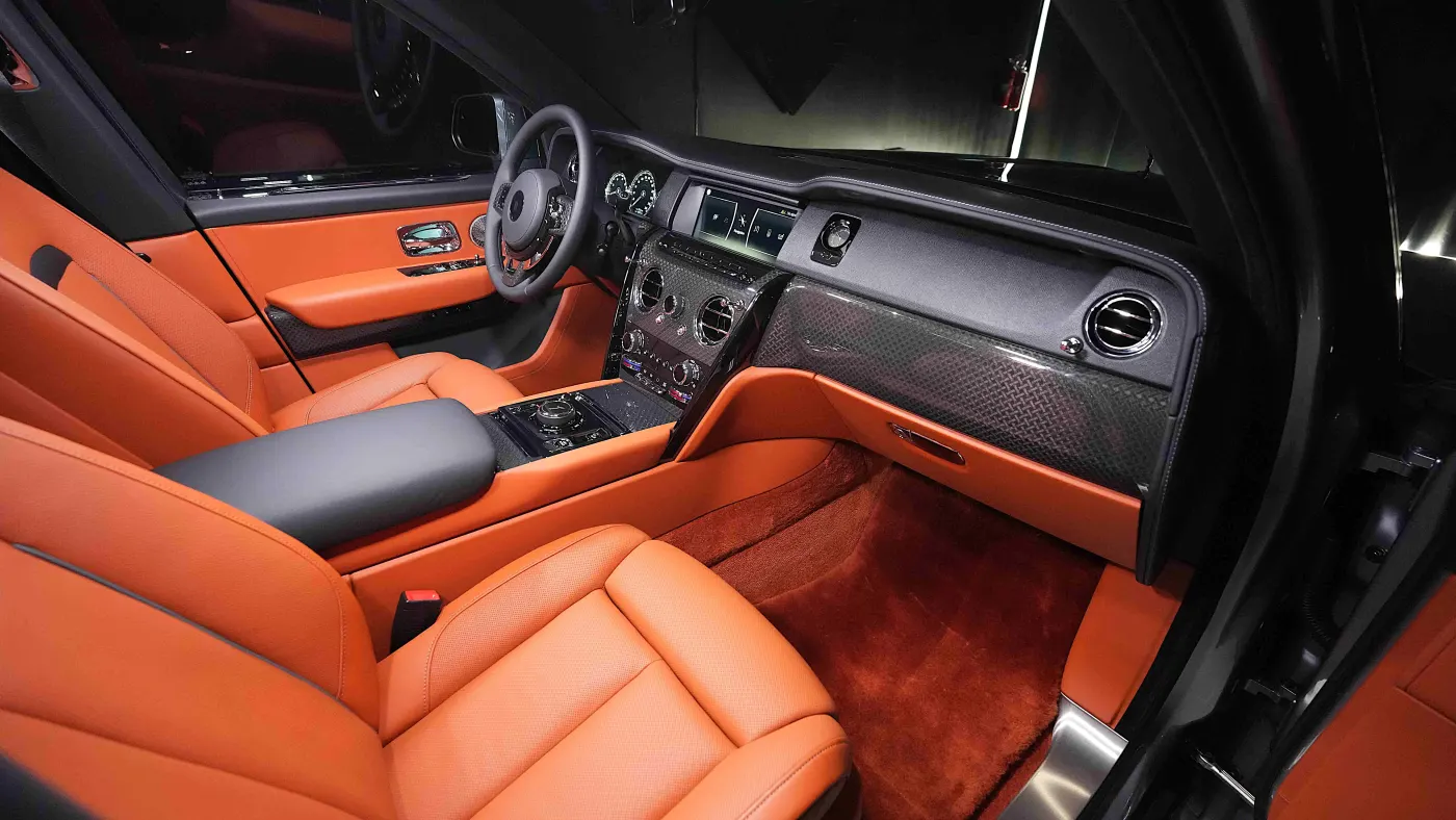 Purchase the Rolls Royce Cullinan Black Badge by Onyx Concept