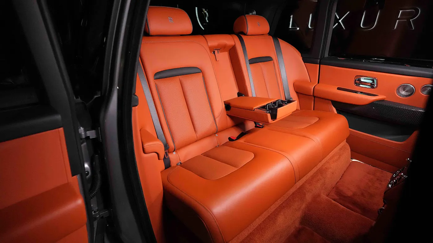 Purchase the Rolls Royce Cullinan Black Badge by Onyx Concept