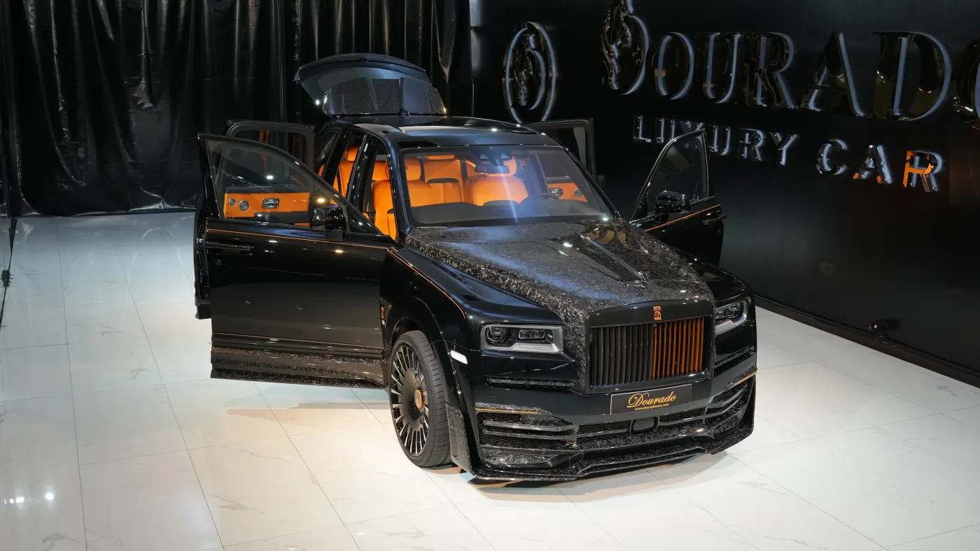 Rolls Royce Cullinan by Onyx Concept | Diamond Black for Sale in Dubai