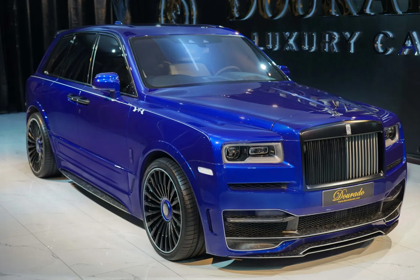 Rolls-Royce Cullinan by Onyx Concept | Deep Salamanca Blue for Sale in Dubai