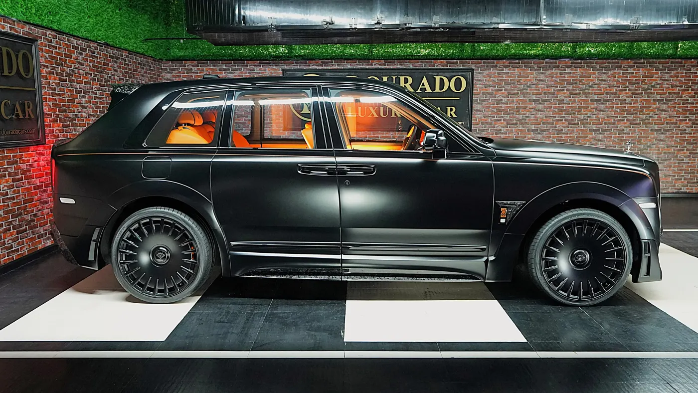 Rolls Royce Cullinan by Onyx Concept for Sale in Dubai