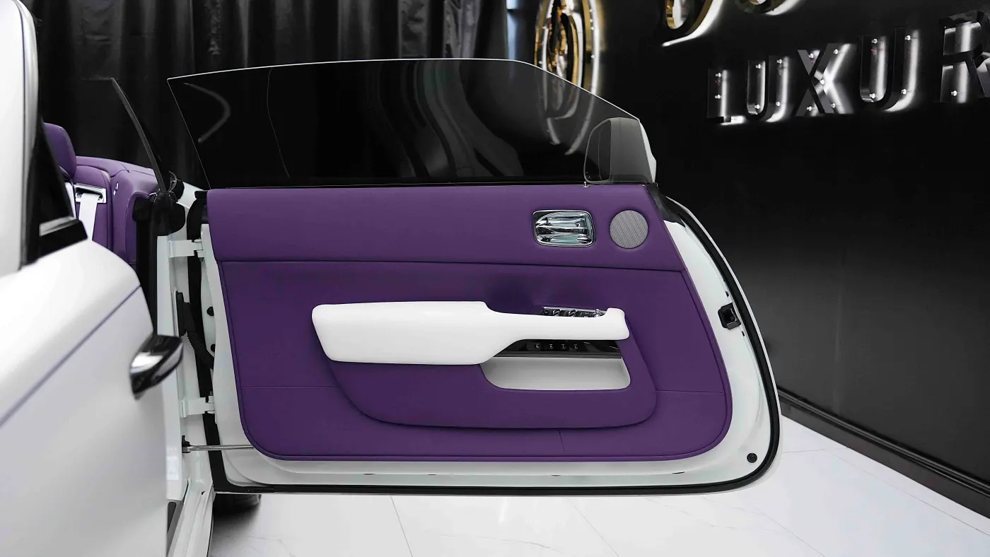Rolls-Royce-Dawn-by-Onyx-Concept Available now in Dubai