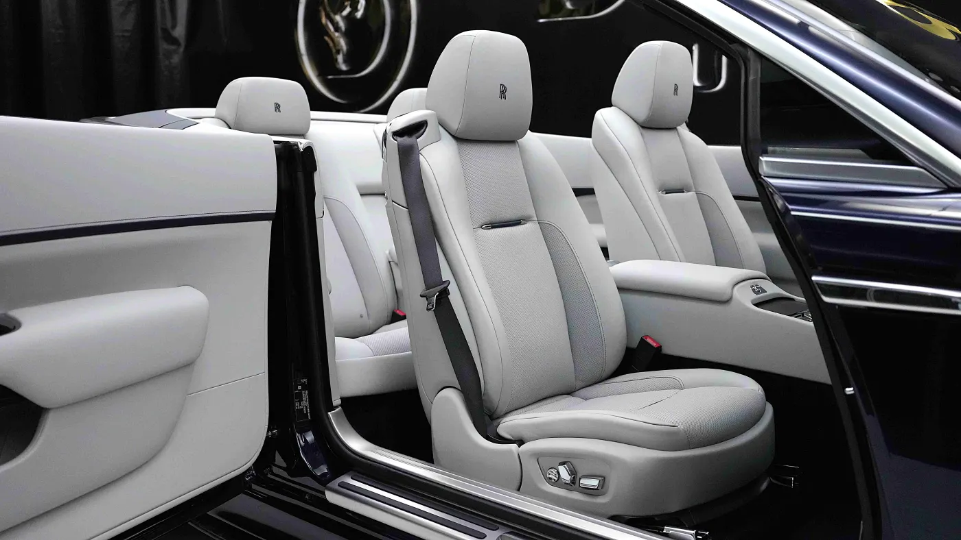 Purchase the Rolls-Royce-Dawn-by-Onyx-Concept