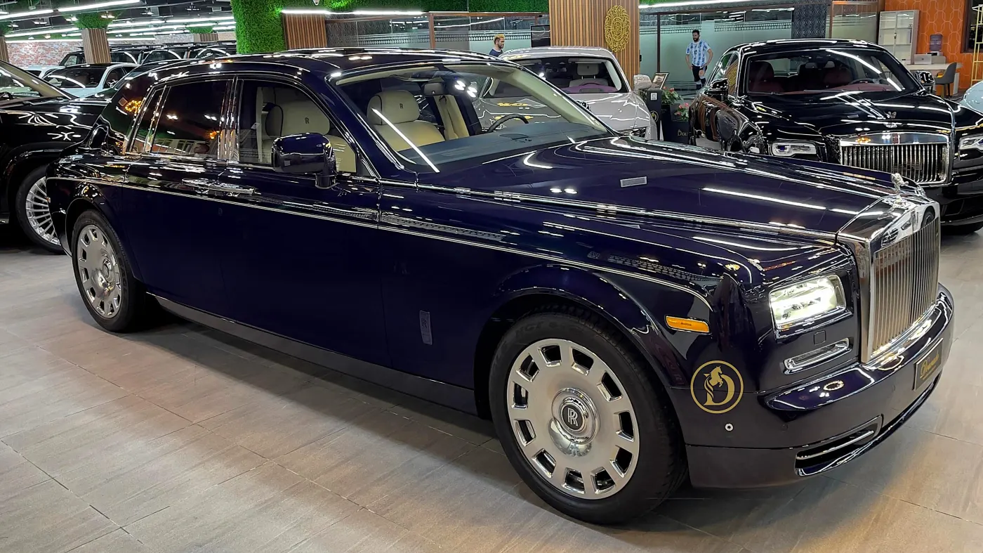 Rolls-Royce-Phantom-Extended ready for Purchase in Dubai