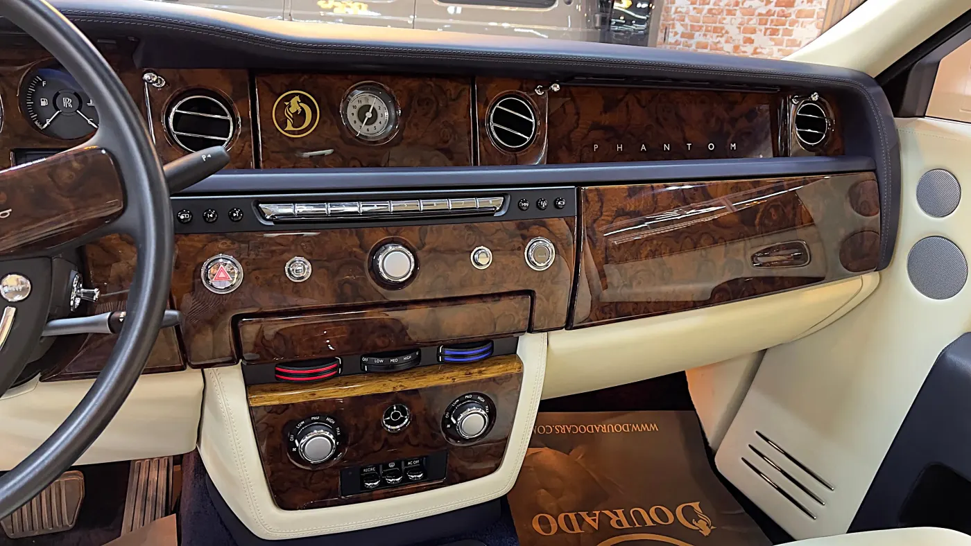 Rolls-Royce-Phantom-Extended ready for Purchase in Dubai