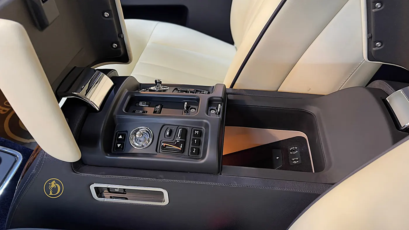Rolls-Royce-Phantom-Extended ready for Purchase in Dubai
