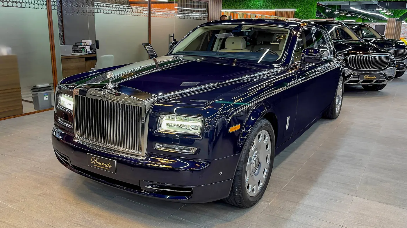 Rolls-Royce-Phantom-Extended for Sale in Dubai